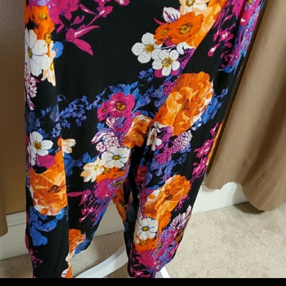 XHILERATION WOMENS FLORAL JUMPSUIT - Picture 4 of 8